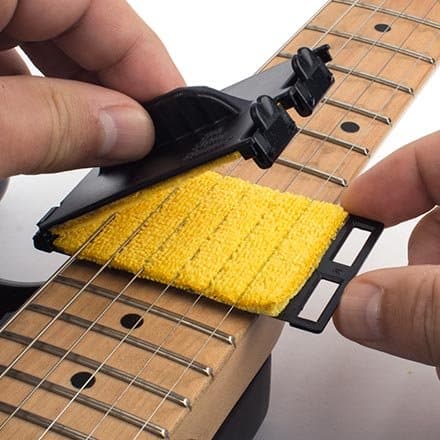 Cleaning Guitar Strings