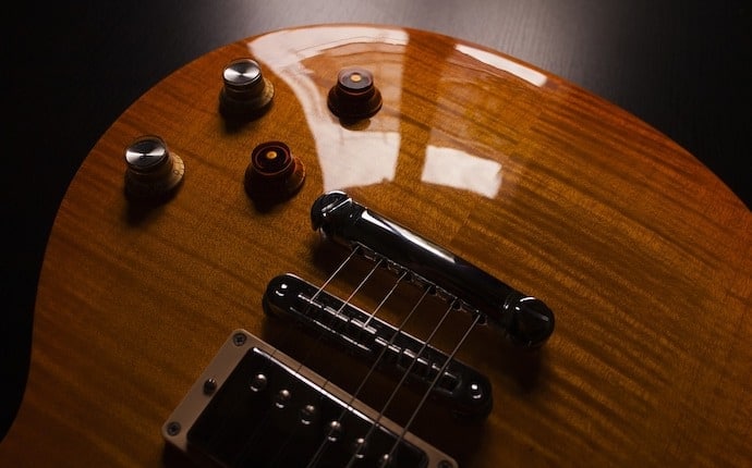 Polished Glossy Electric Guitar