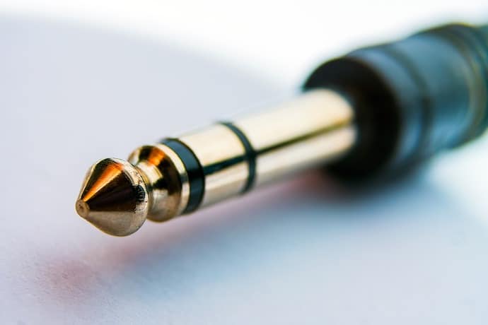 Guitar Cable Connector