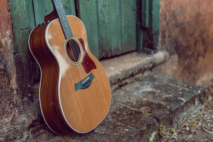 Dreadnought Taylor Guitar