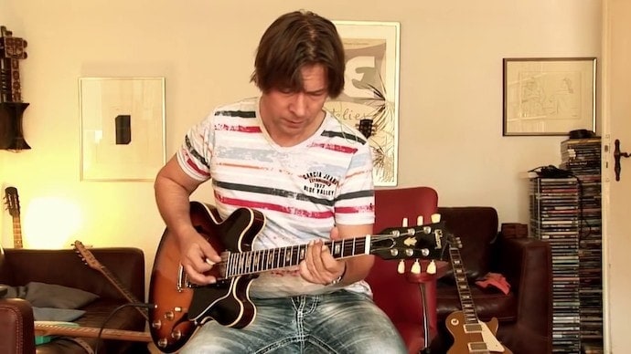 Playing a Gibson ES-335