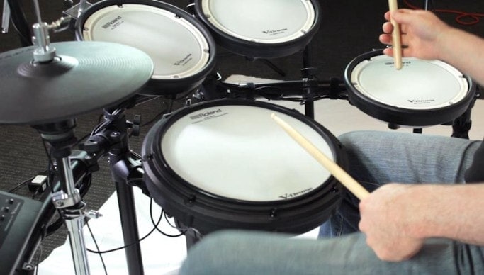 Playing High-Quality Electronic Snare Drum